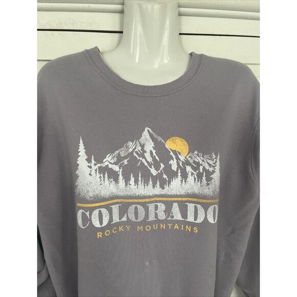 Hollister Colorado Rocky Mountains Cropped Sweatshirt Medium Raw Hem Cozy Soft - Picture 4 of 4